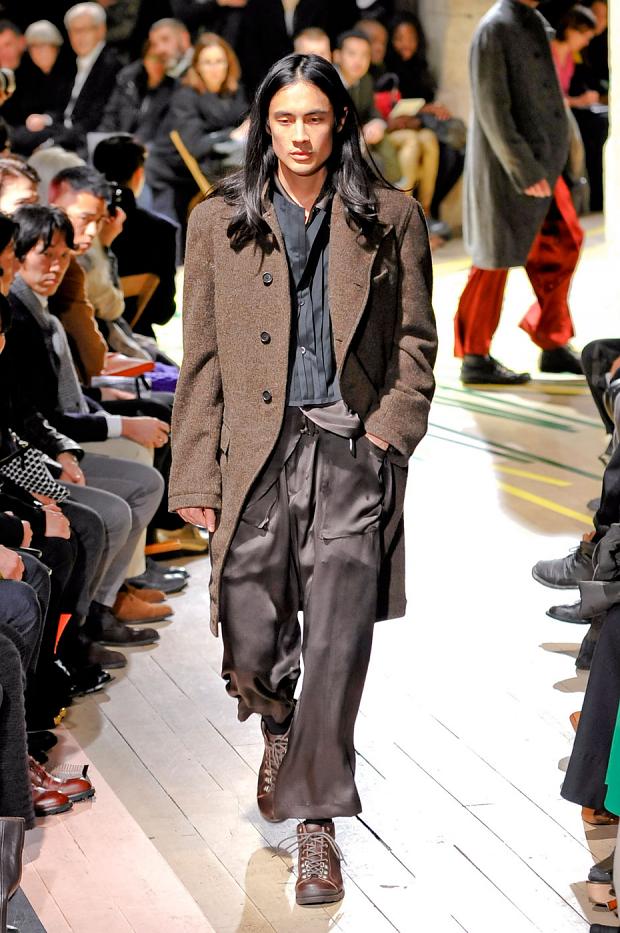 yohji-yamamoto-mens-autumn-fall-wter-2012-pfw15